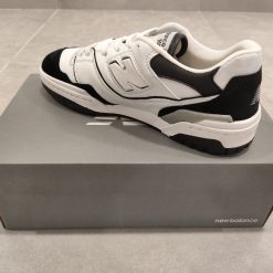 Sapatilhas New Balance Unisexo BB 550 Branco com Preto