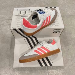 Sapatilhas Adidas Samba Branco com Rosa